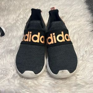 Adidas slip on sneaker